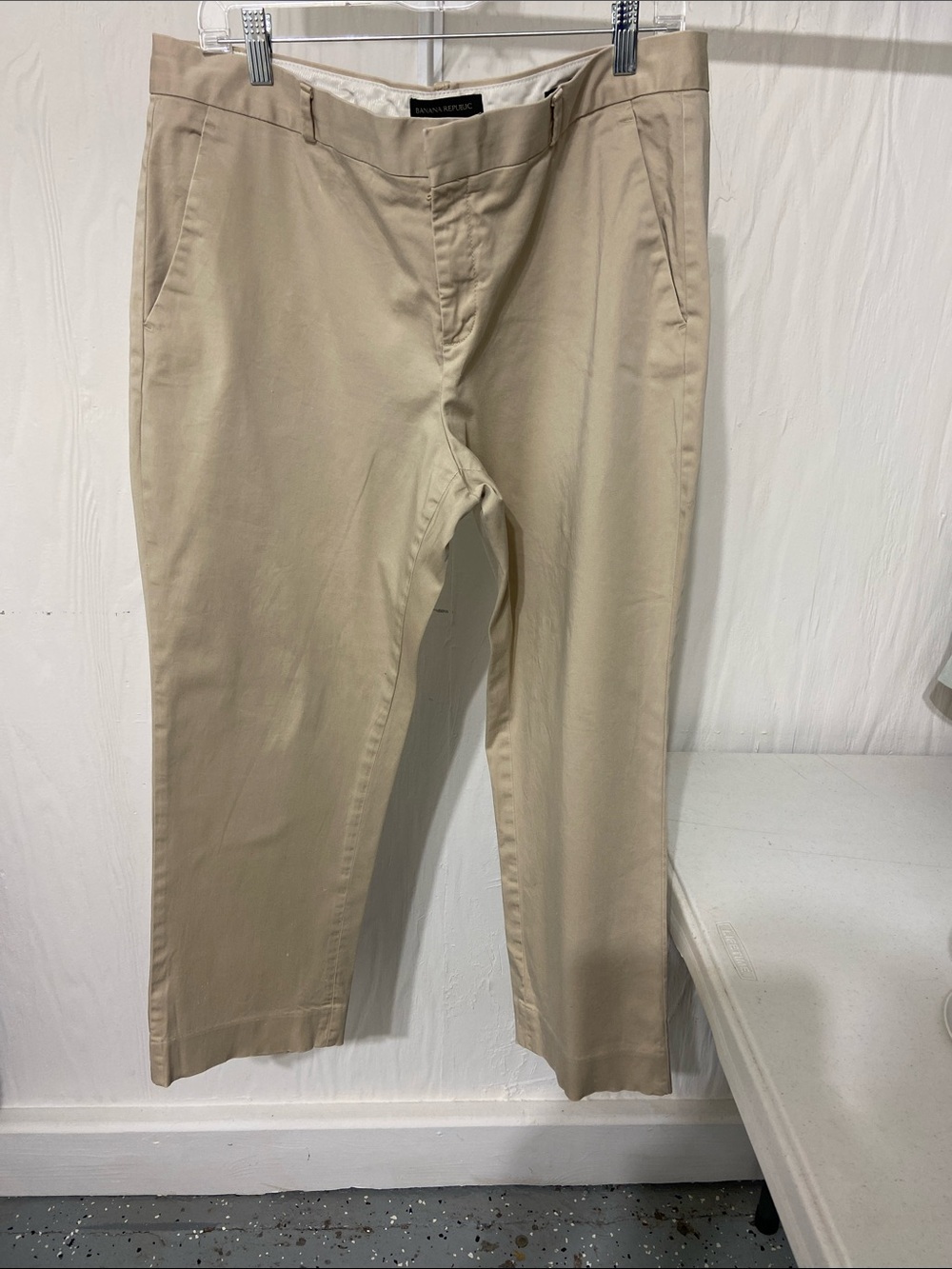 Banana Republic Women’s Tan Chino Pants - Classic Tailored Fit